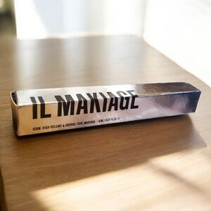 IL MAKIAGE New In Box- High Volume & Intense Curl Mascara 8ml "Icon Black"